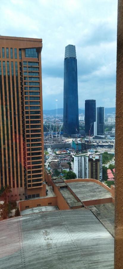 Town Place Apartments At Times Square Kl 쿠알라룸푸르 외부 사진