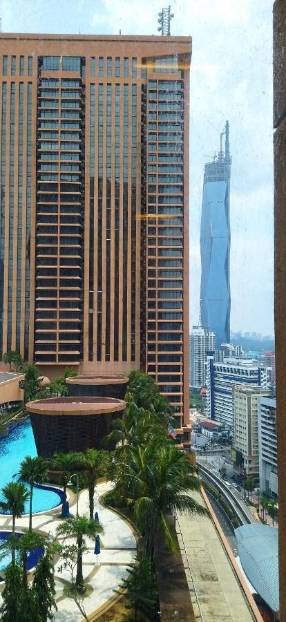 Town Place Apartments At Times Square Kl 쿠알라룸푸르 외부 사진