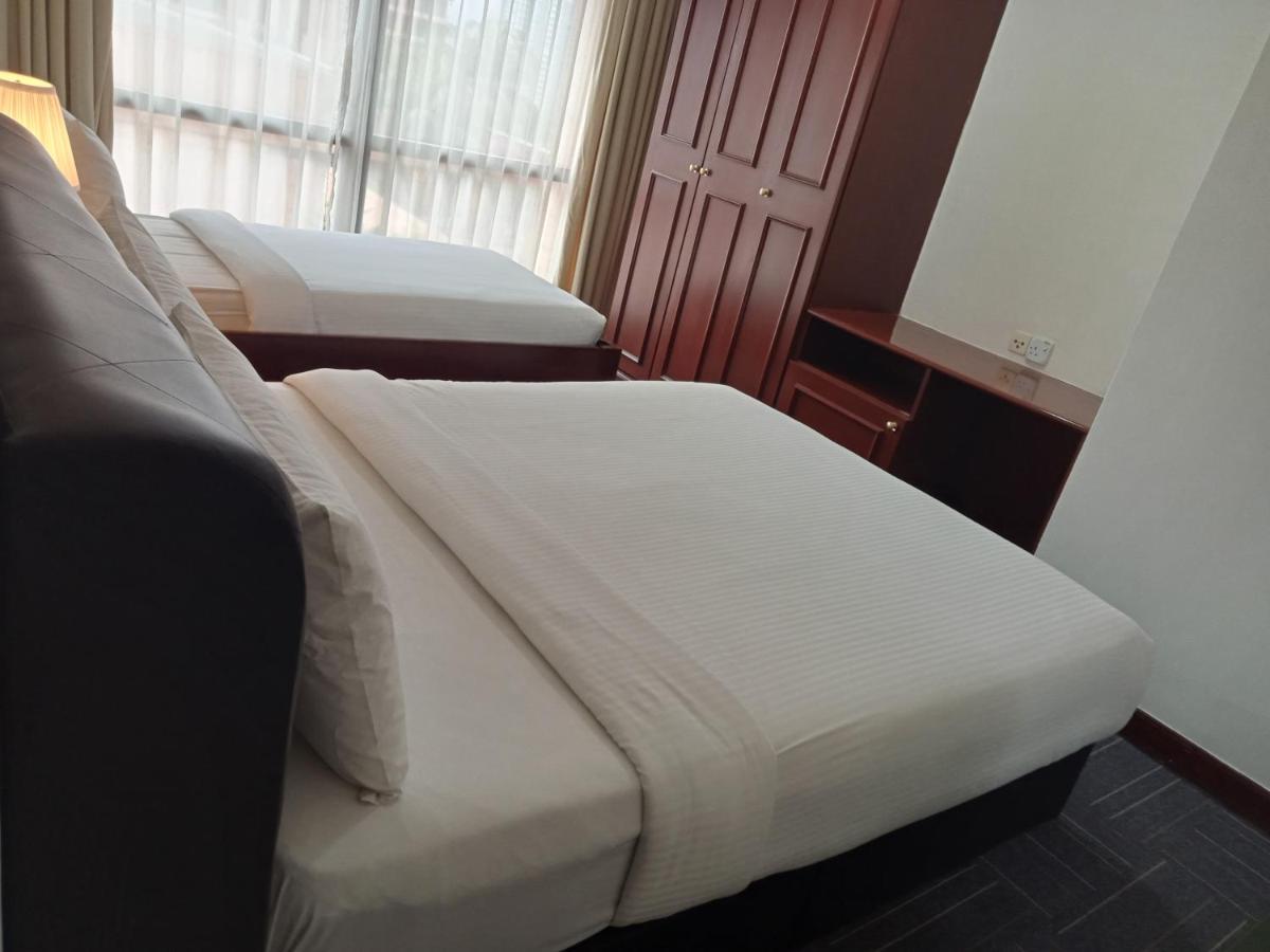 Town Place Apartments At Times Square Kl 쿠알라룸푸르 외부 사진